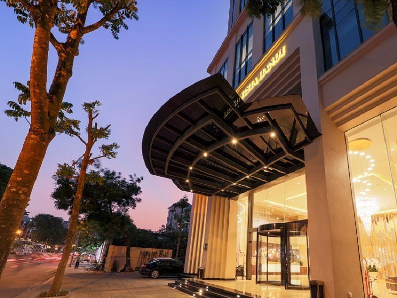 Grand Vista Hotel (Deluxe) 2