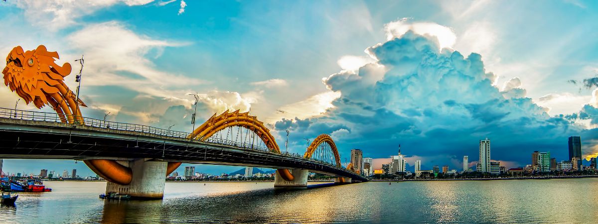 PACKAGE 7: HANOI – HALONG – DANANG – HO CHI MINH  (9 DAYS)