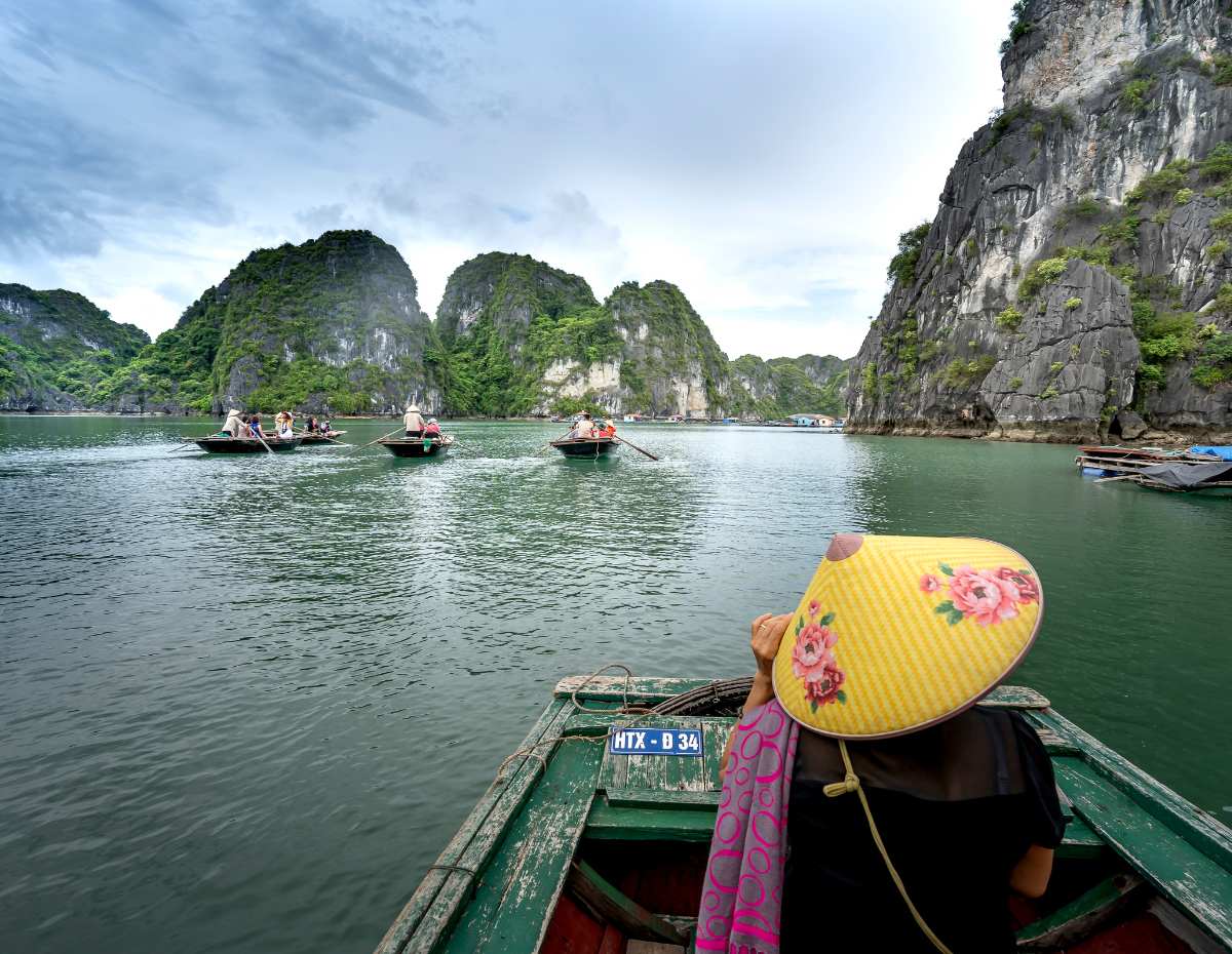 Vietnam Tour Package 16