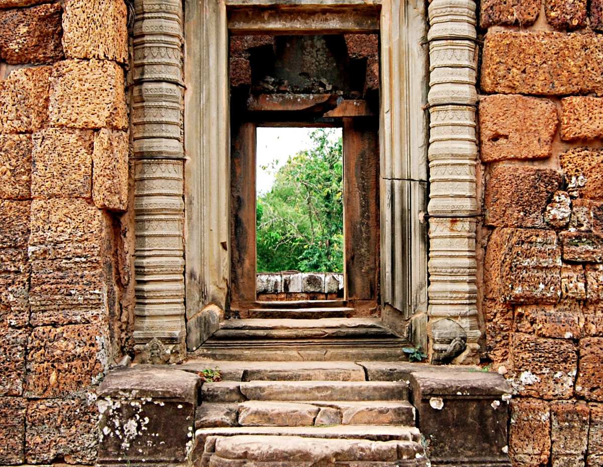 Cambodia Tour Package 19