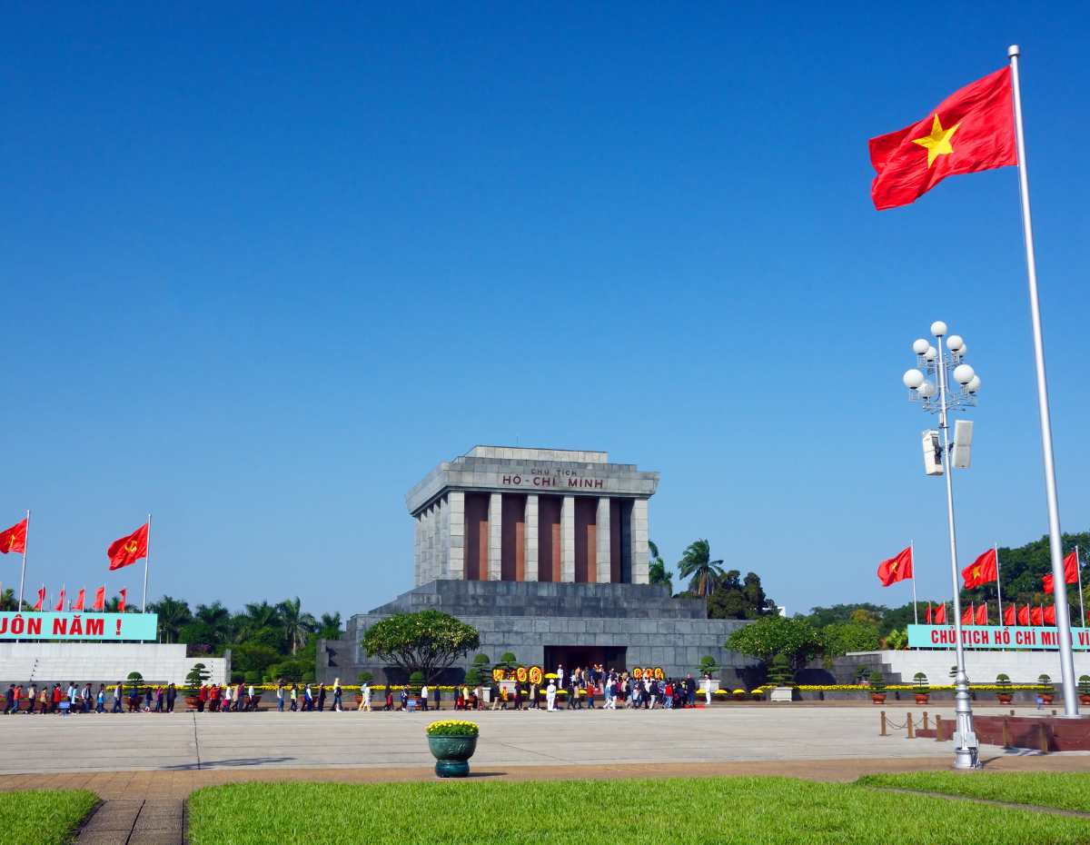 vietnam tour package 24