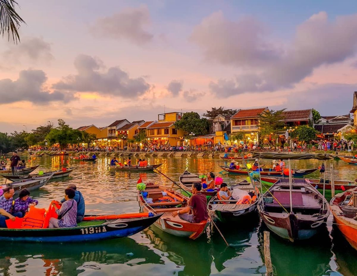 Blog 9 Hoi An Night Market