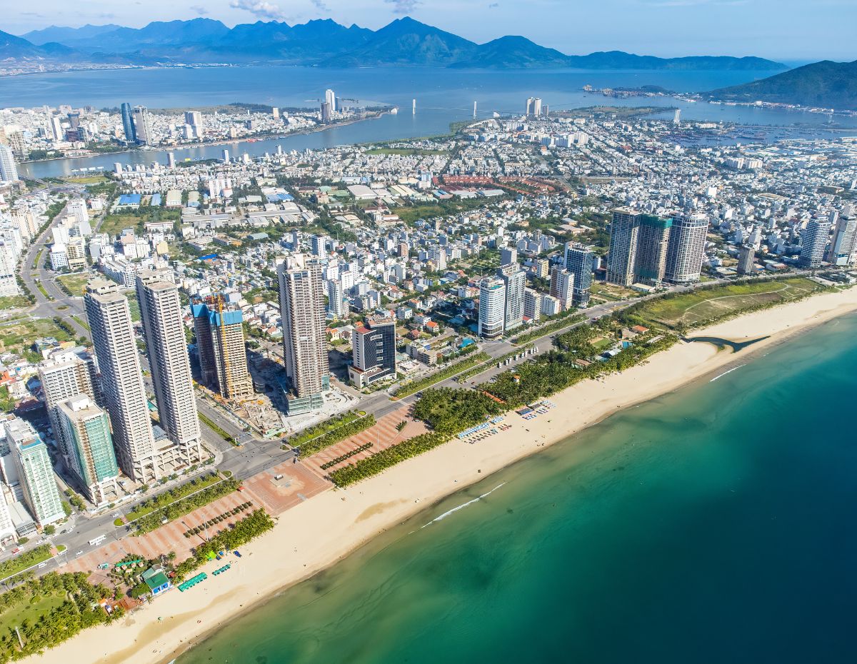 Vietnam Tour Package 12