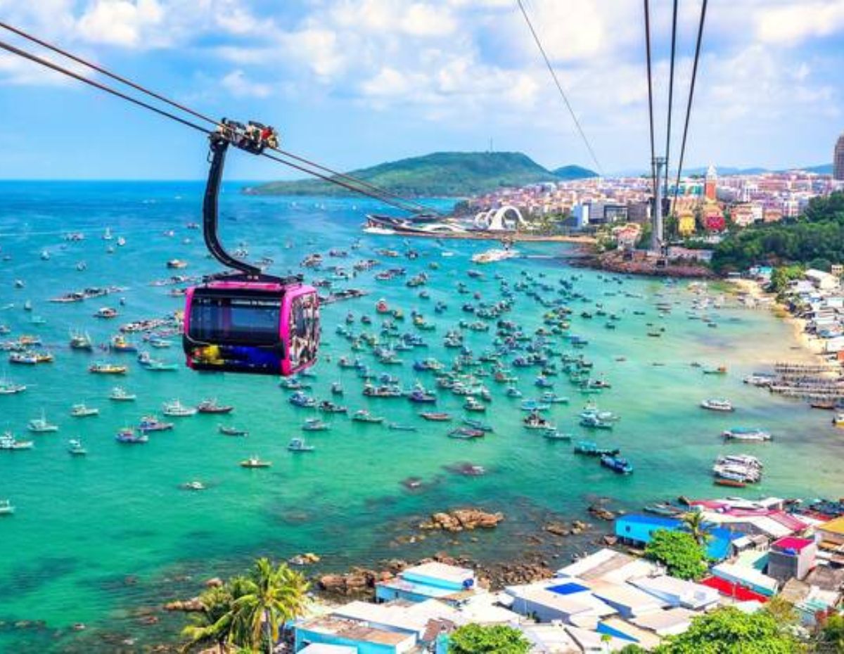 Vietnam Tour Package 20