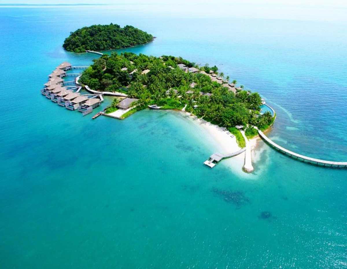 Island Hopping in Cambodia