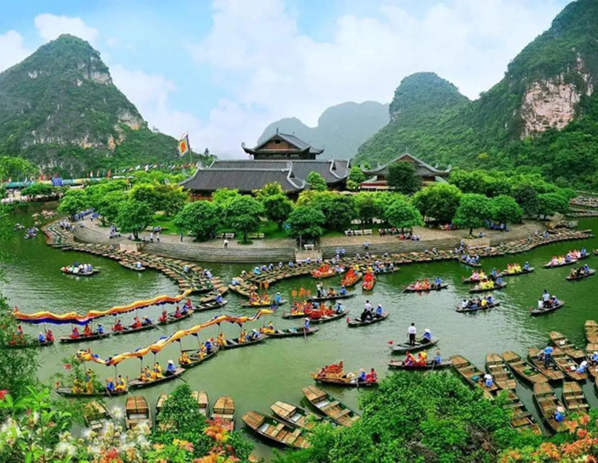Ninh Binh Day Trip from Hanoi