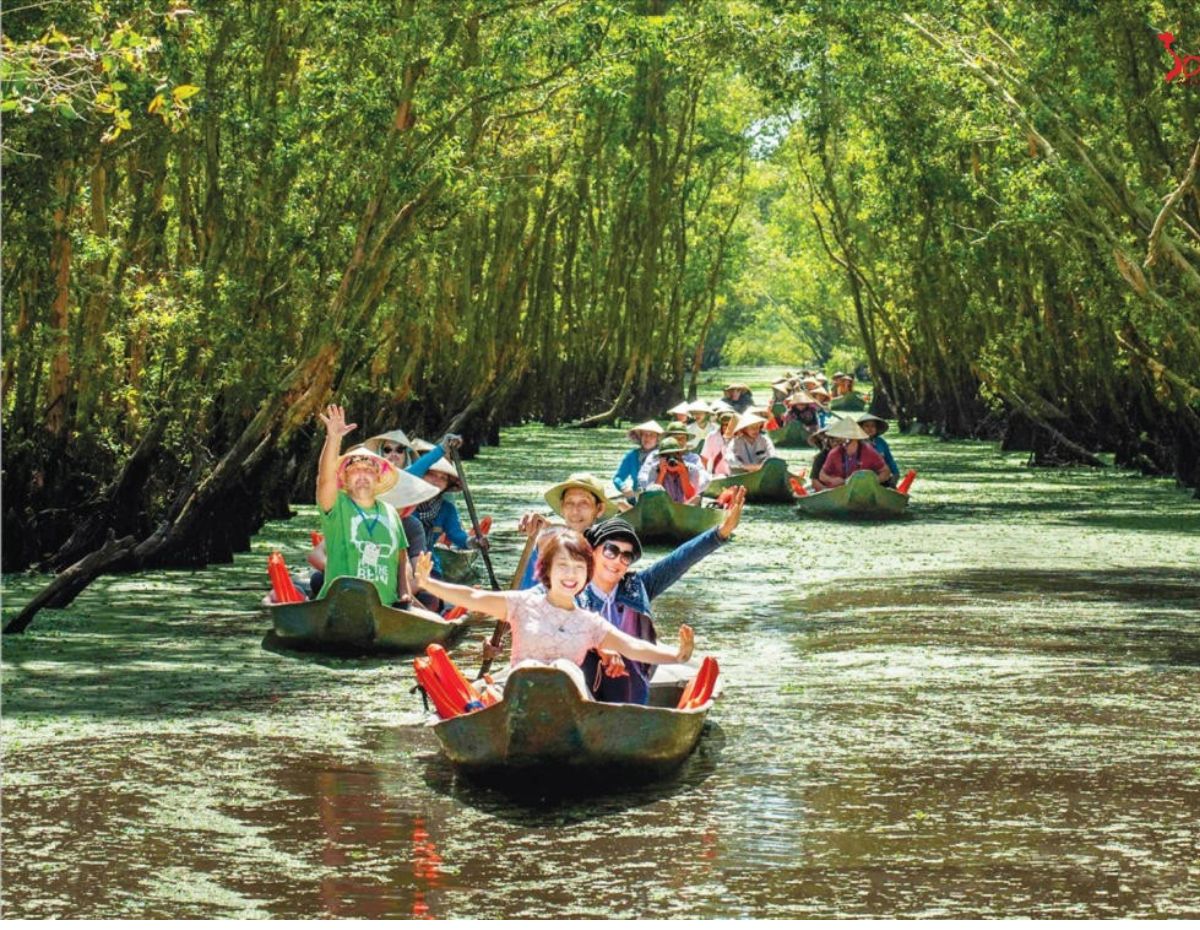 Cu Chi Tunnels and Mekong Delta Tour 7